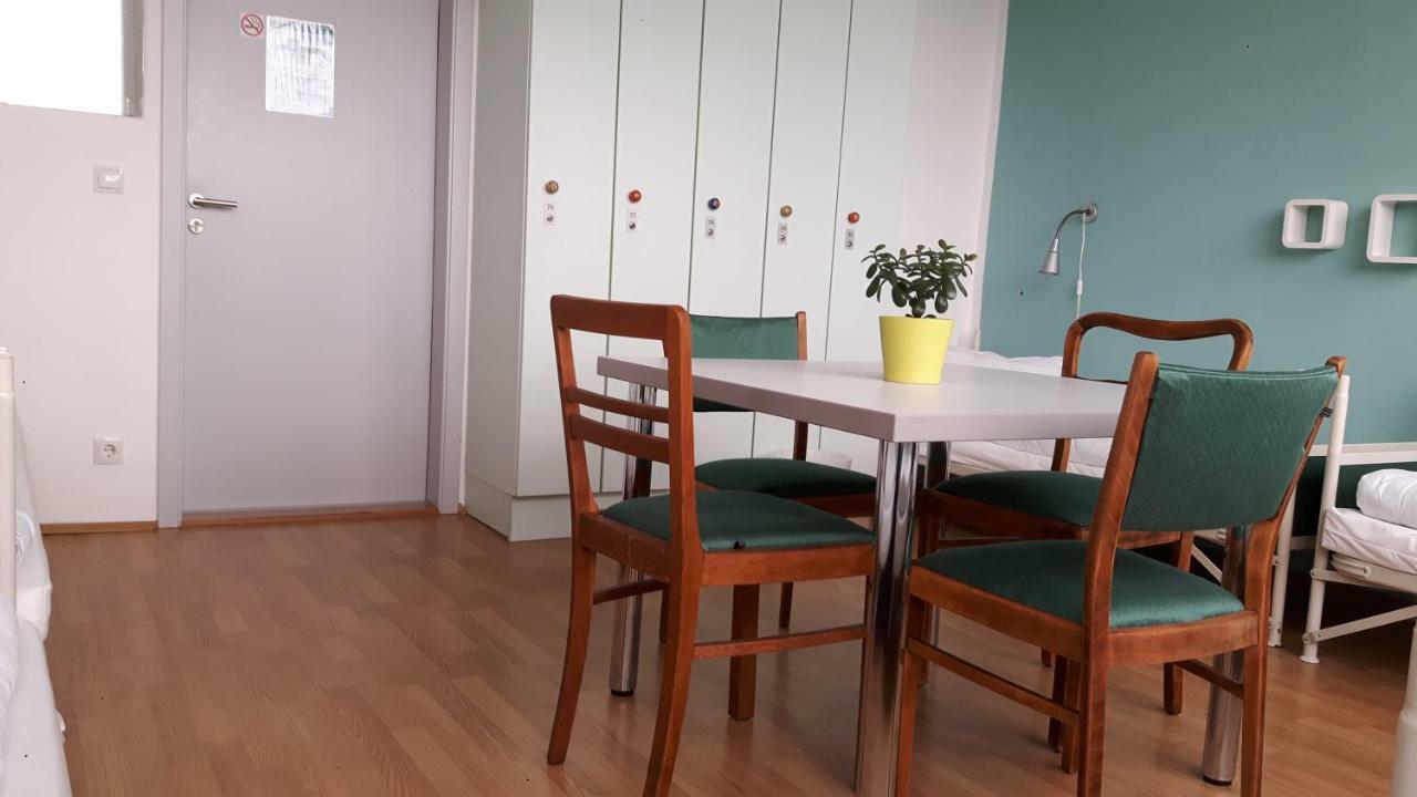 Hostel Στράλσουντ Εξωτερικό φωτογραφία