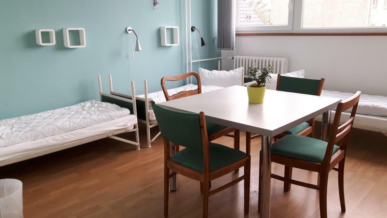 Hostel Στράλσουντ Εξωτερικό φωτογραφία